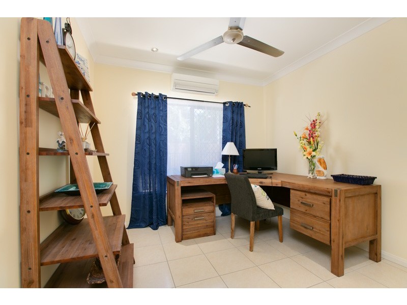 Clifton Beach QLD 4879