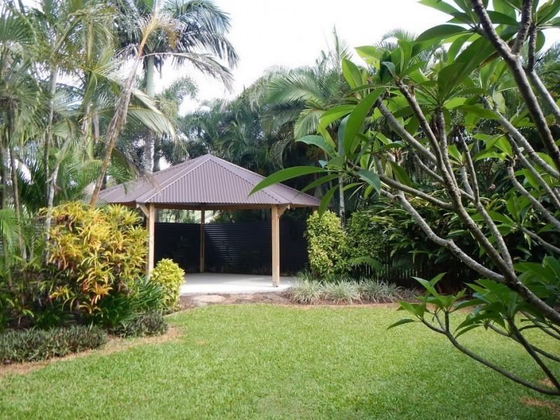 11 Greenford Close, Brinsmead QLD 4870