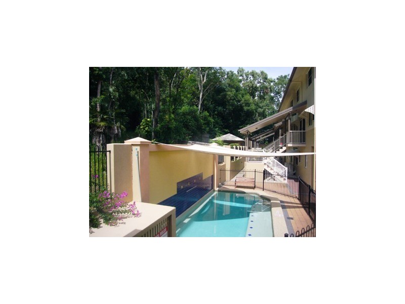 12/110 Moore Street, Trinity Beach QLD 4879