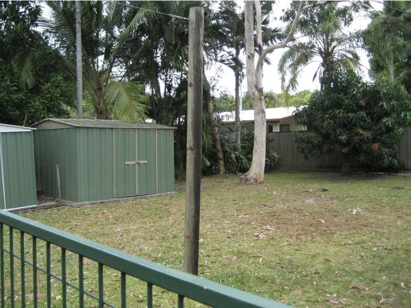25 Rabaul Street, Trinity Beach QLD 4879