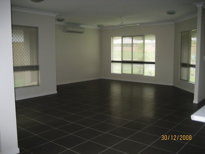 109 Roberts Drive, Trinity Beach QLD 4879
