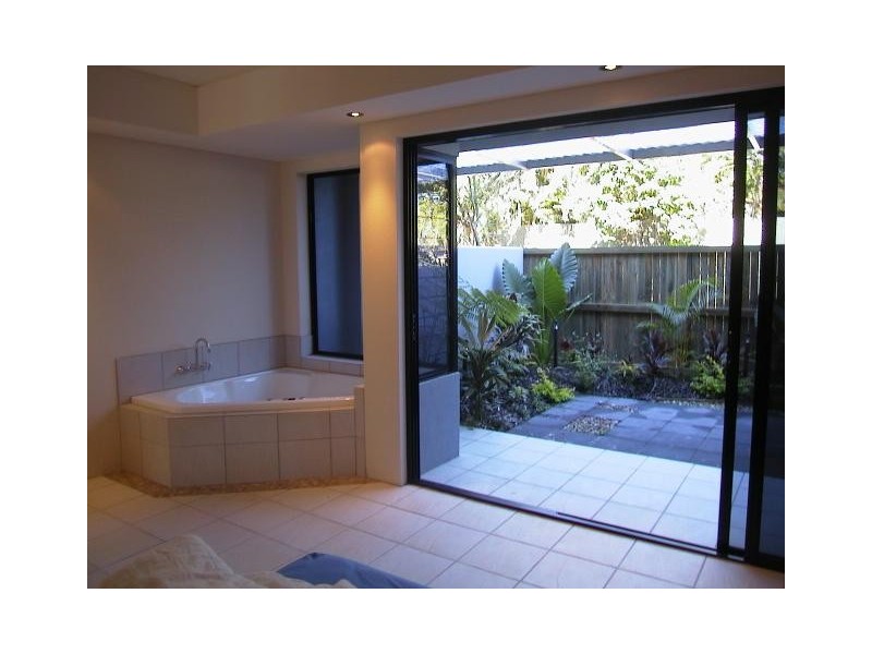 3/22-24 Oyster Court, Trinity Beach QLD 4879