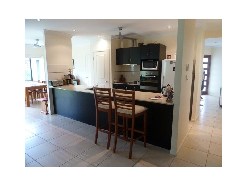 11 Edge Close, Kewarra Beach QLD 4879