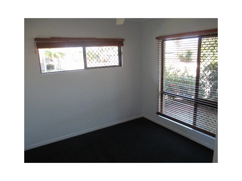 16 Moojeeba Way, Trinity Park QLD 4879