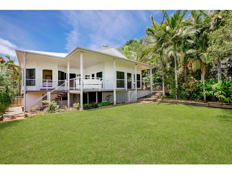 Trinity Beach QLD 4879