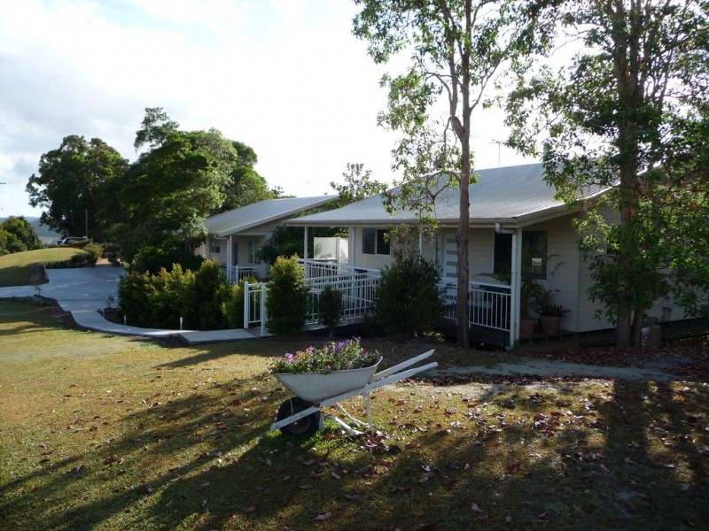 Barrine QLD 4872