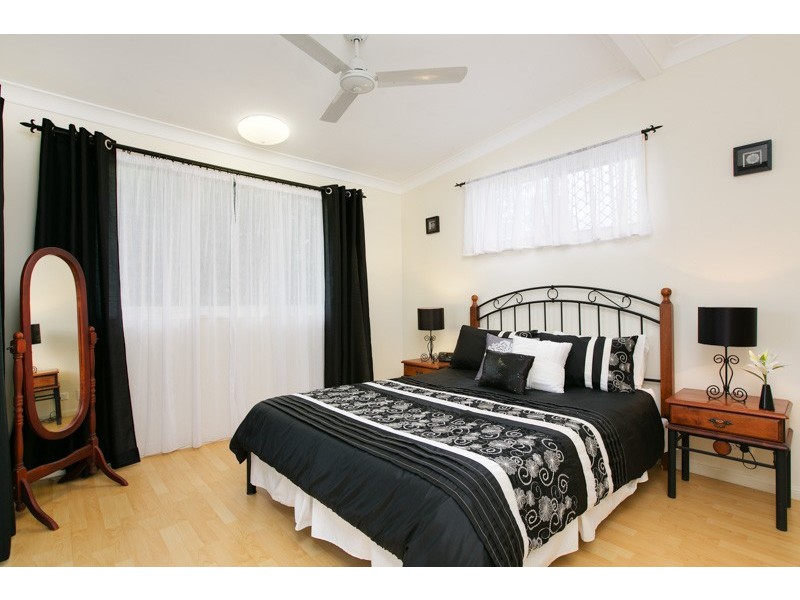 Barrine QLD 4872