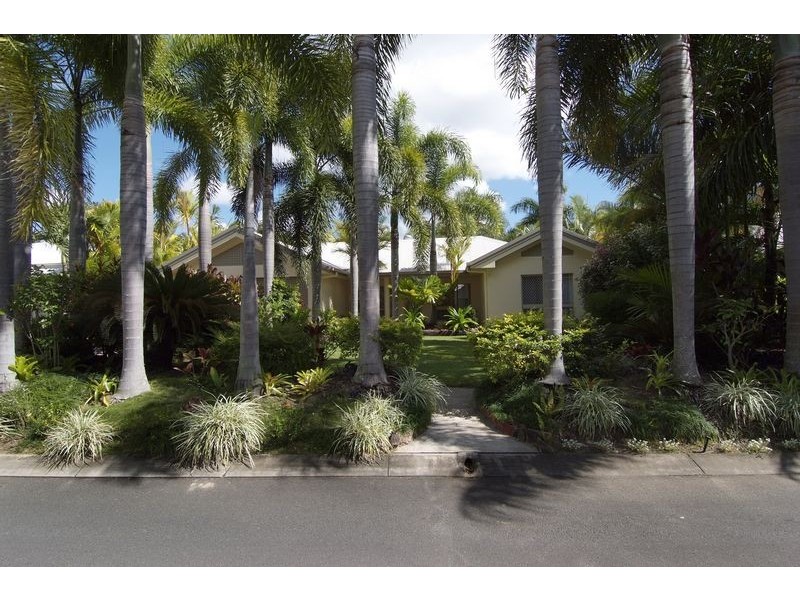 11 Miara Close, Kewarra Beach QLD 4879