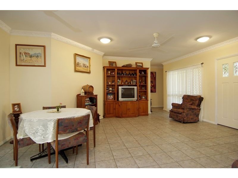 11 Miara Close, Kewarra Beach QLD 4879