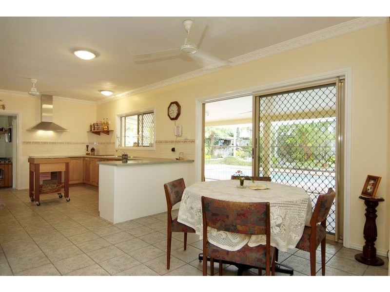 11 Miara Close, Kewarra Beach QLD 4879