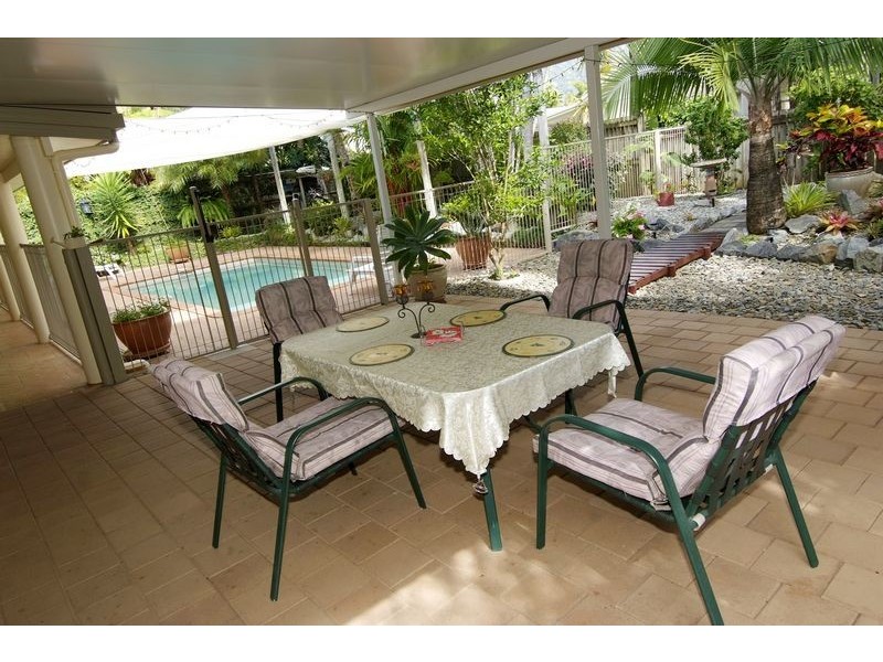 11 Miara Close, Kewarra Beach QLD 4879