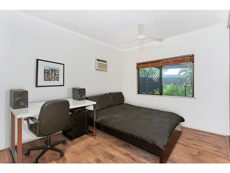 Clifton Beach QLD 4879