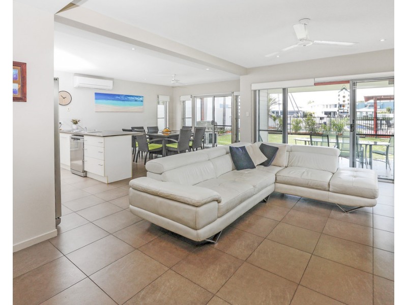 101 Harbour Drive, Trinity Park QLD 4879