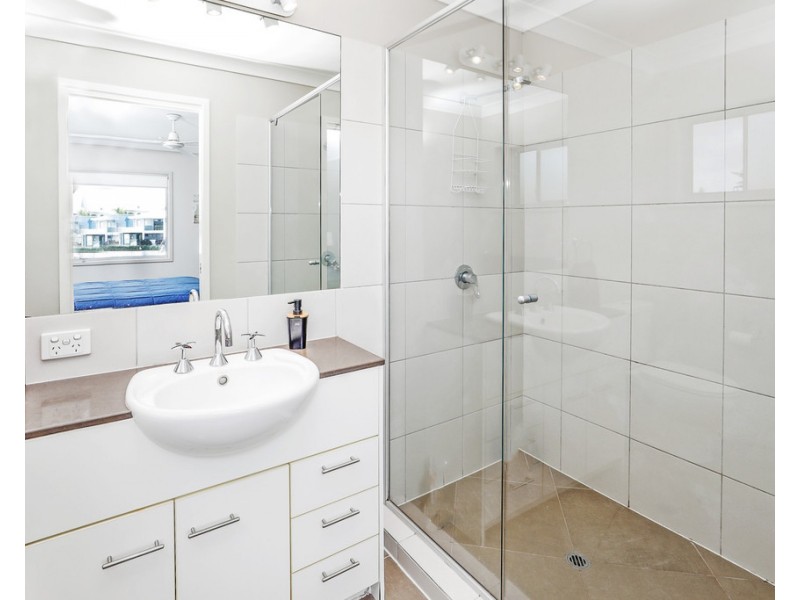 101 Harbour Drive, Trinity Park QLD 4879