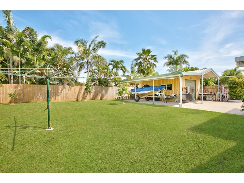 Kewarra Beach QLD 4879
