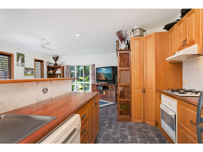 Kewarra Beach QLD 4879