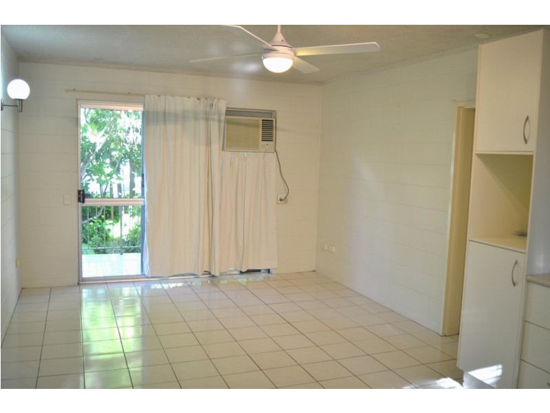 7/67-69 Moore Street, Trinity Beach QLD 4879