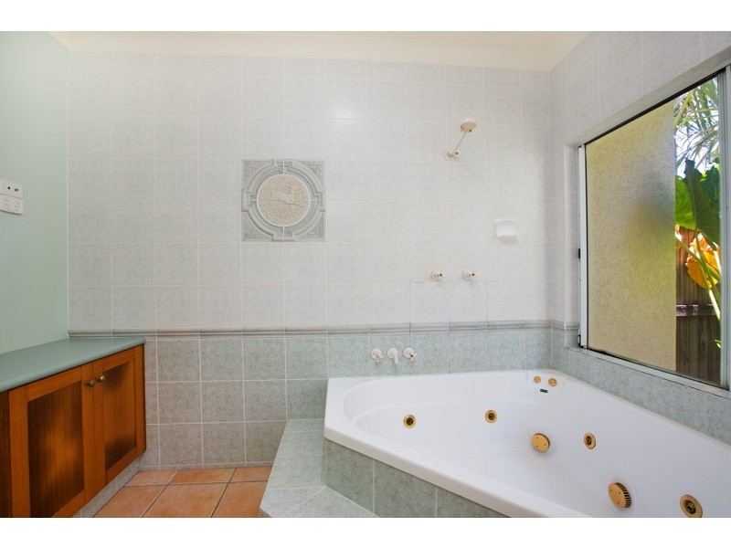 43 Dolphin Close, Kewarra Beach QLD 4879