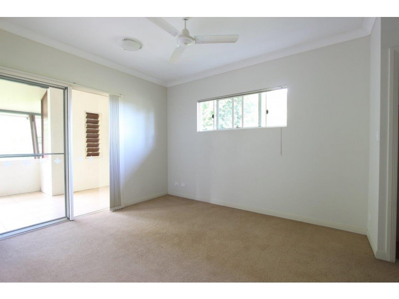 7/1804 Captain Cook Highway, Clifton Beach QLD 4879