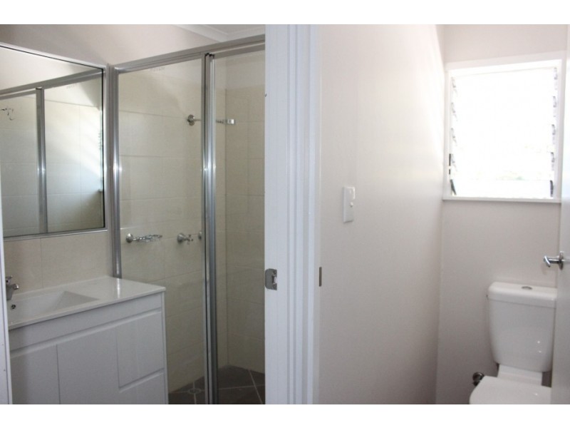 6 Arunta Street, Trinity Park QLD 4879