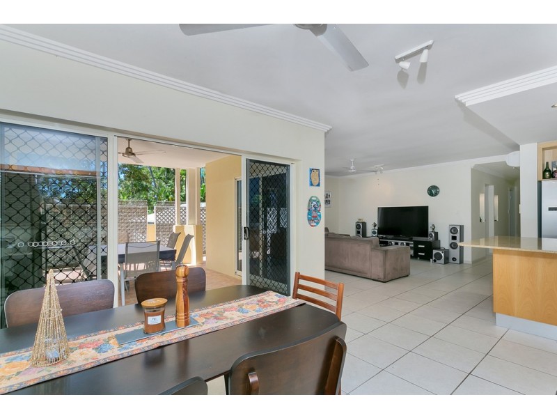 5/74-77 Arlington Esp, Clifton Beach QLD 4879