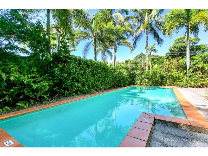 5/74-77 Arlington Esp, Clifton Beach QLD 4879