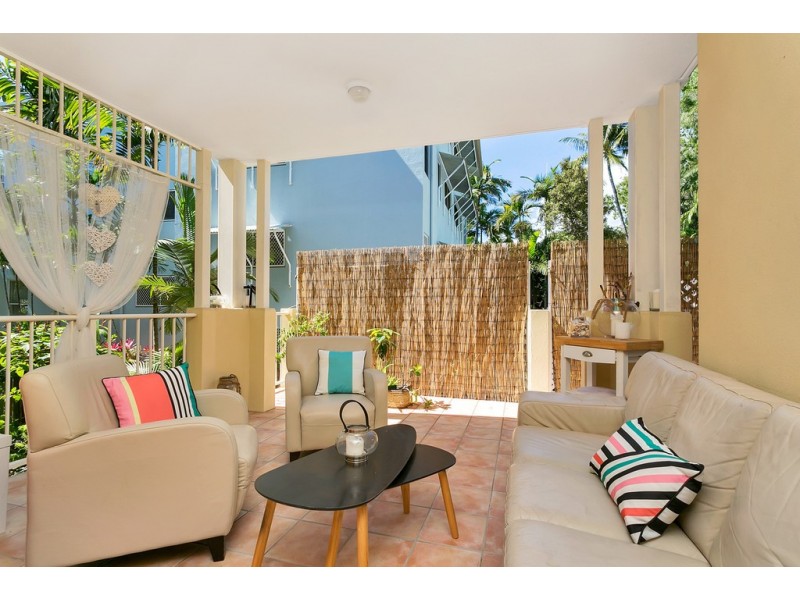 5/74-77 Arlington Esp, Clifton Beach QLD 4879