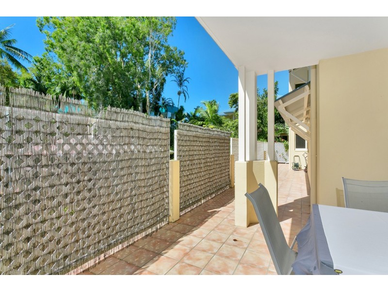 5/74-77 Arlington Esp, Clifton Beach QLD 4879