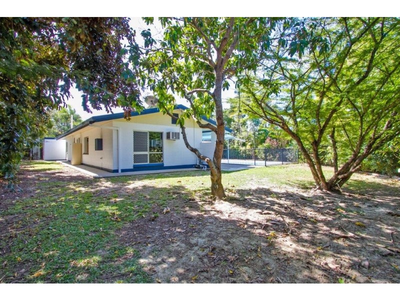 140 Trinity Beach Road, Trinity Beach QLD 4879