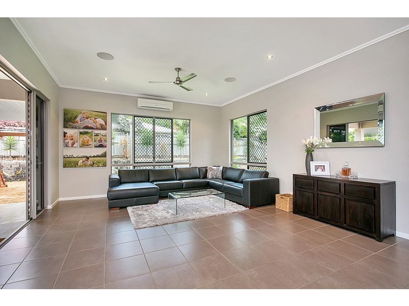 20 Bullrush Terrace, Kewarra Beach QLD 4879