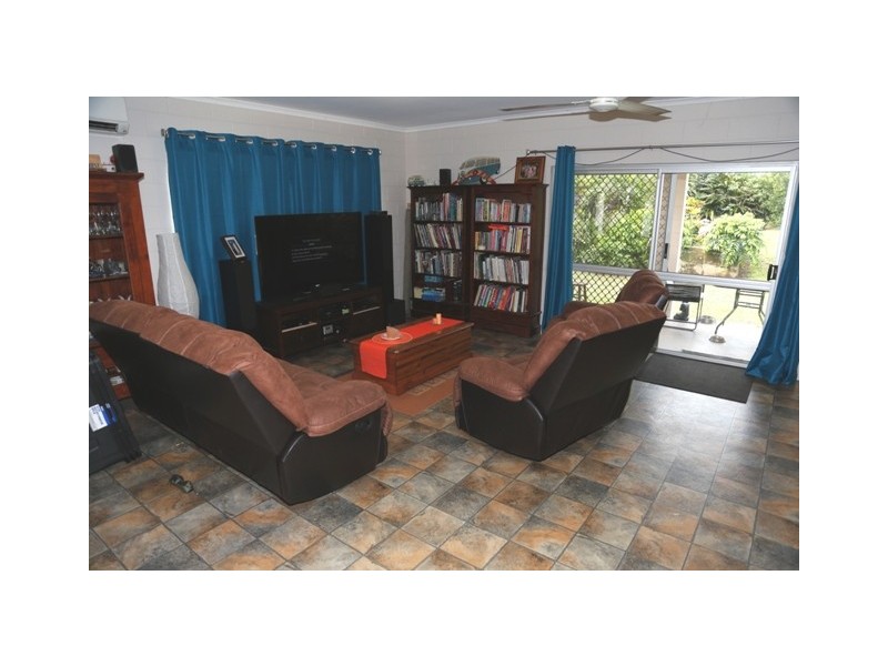 Trinity Beach QLD 4879