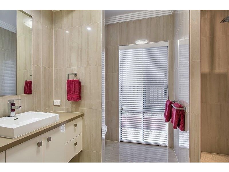 Kewarra Beach QLD 4879