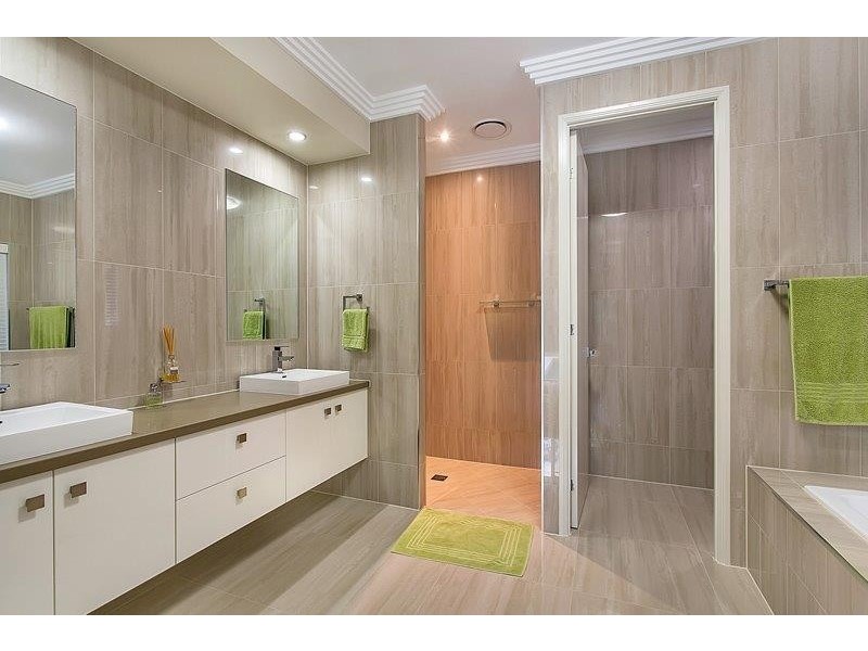 Kewarra Beach QLD 4879