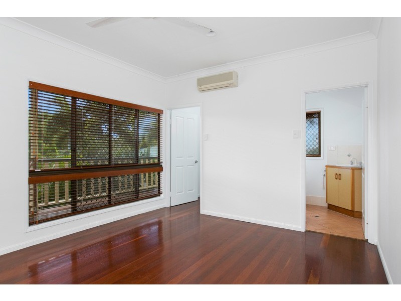 24 Mornington Street, Kewarra Beach QLD 4879