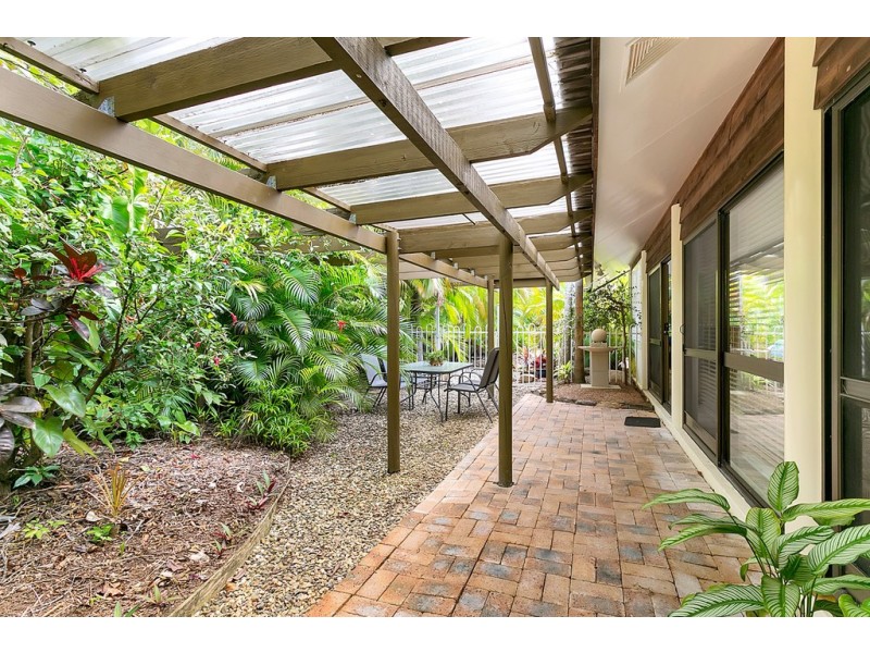 26 Beaver Street, Clifton Beach QLD 4879