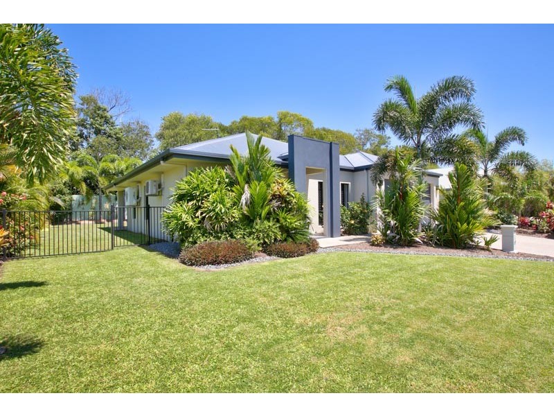 Kewarra Beach QLD 4879