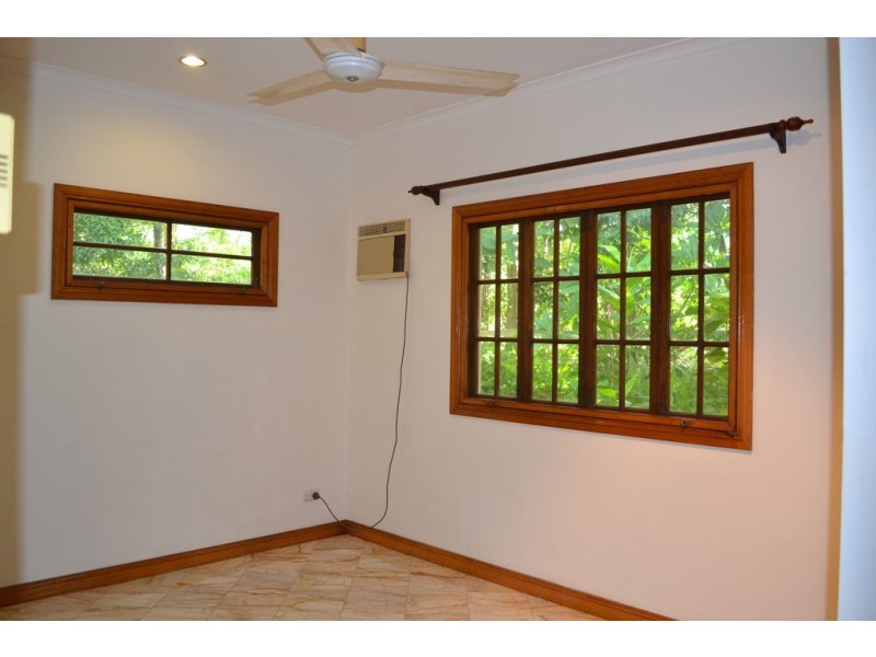 17-19 Stevens Street, Clifton Beach QLD 4879