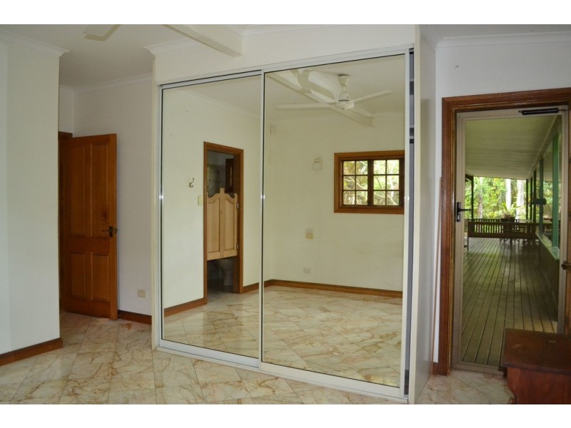 17-19 Stevens Street, Clifton Beach QLD 4879