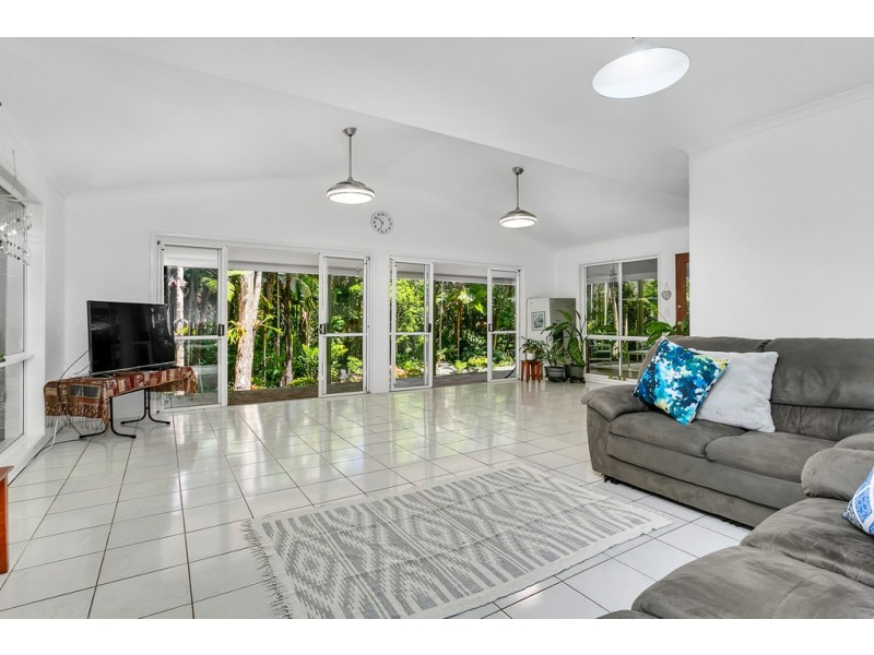 18 Gregory Terrace, Kuranda QLD 4881
