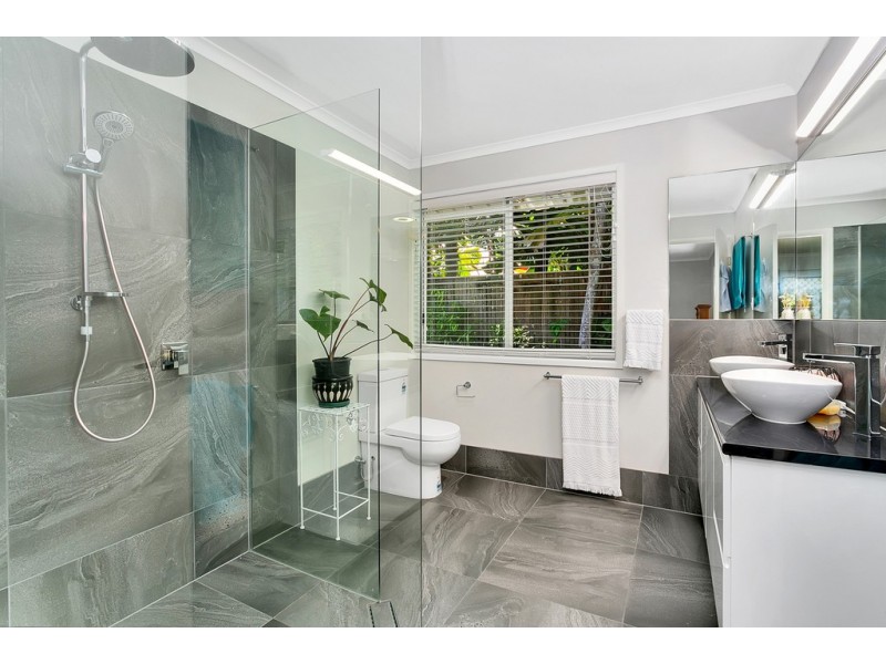 18 Gregory Terrace, Kuranda QLD 4881