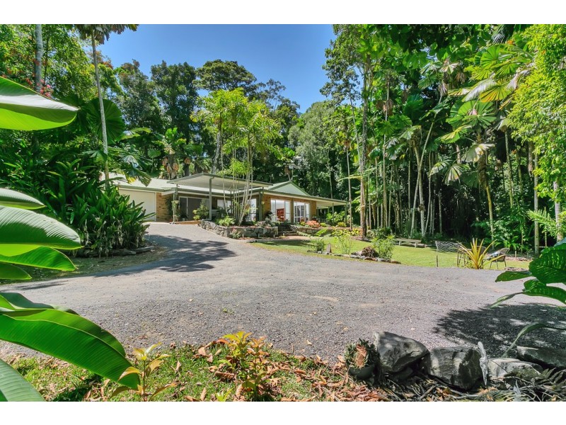 18 Gregory Terrace, Kuranda QLD 4881