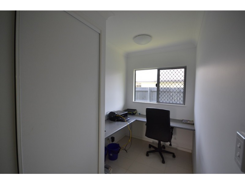 3 Como Close, Kewarra Beach QLD 4879