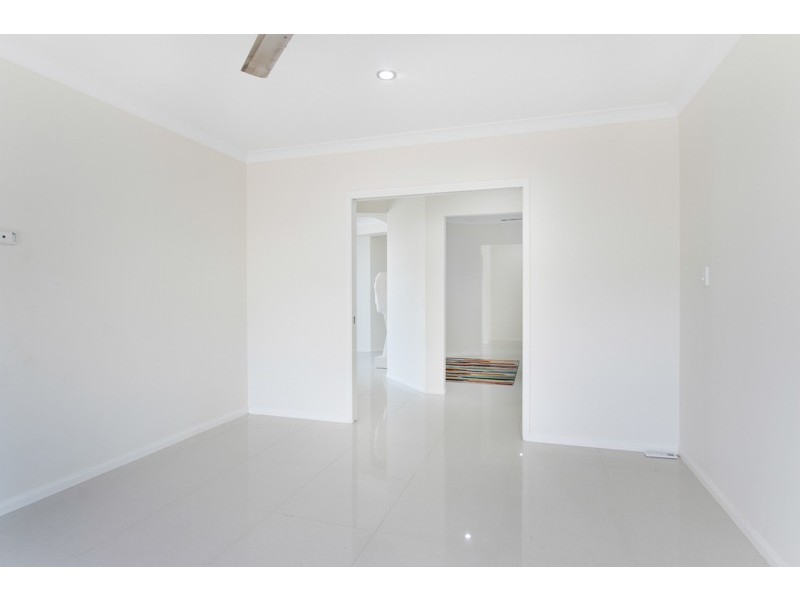 6 Quarterdeck Street, Trinity Beach QLD 4879