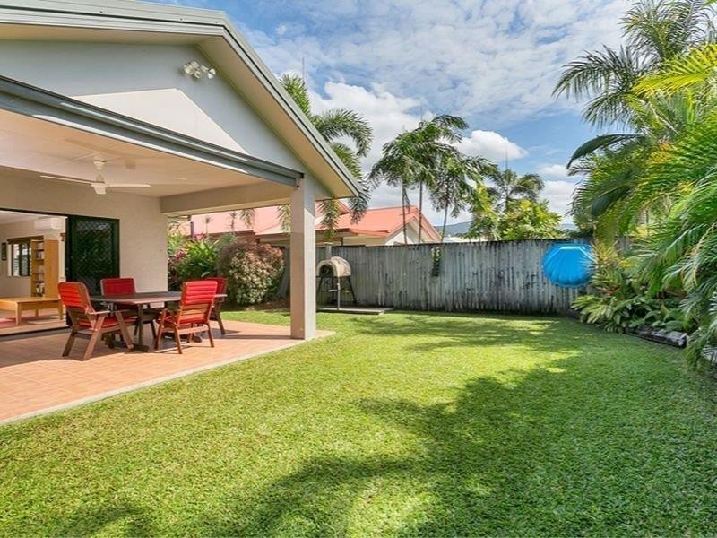 26 Ellis Close, Kewarra Beach QLD 4879