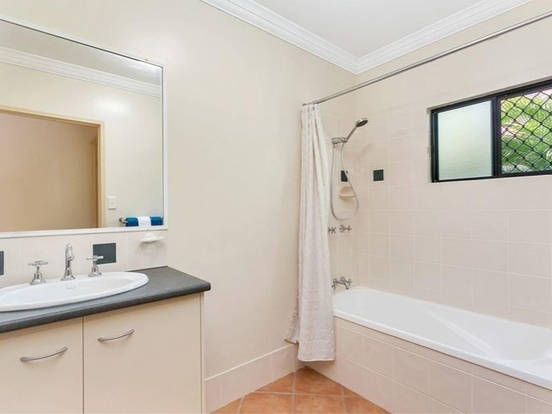 26 Ellis Close, Kewarra Beach QLD 4879
