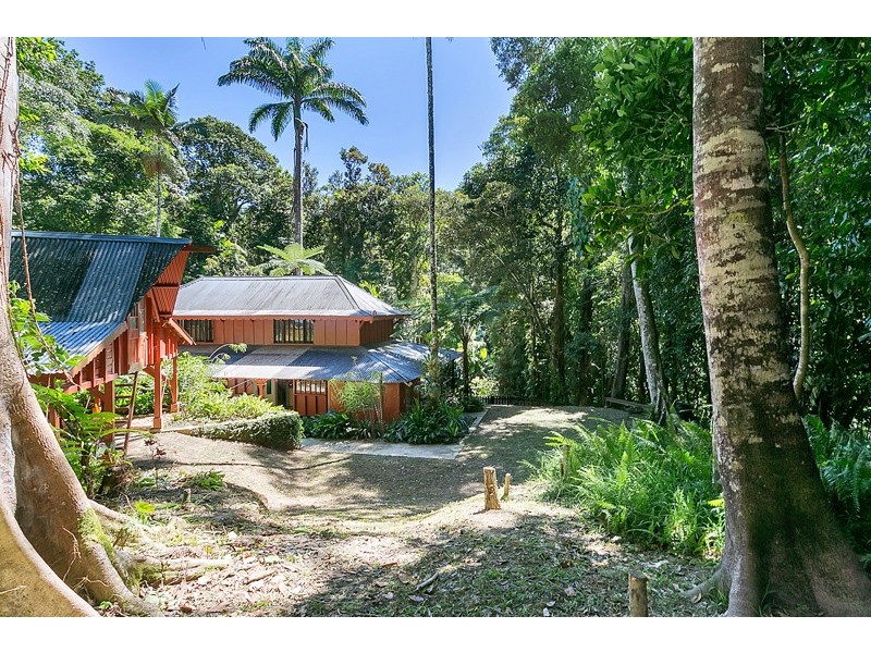 11 Weir Road, Kuranda QLD 4881