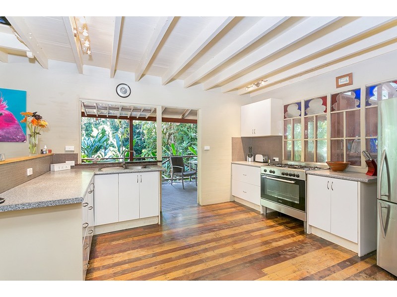 11 Weir Road, Kuranda QLD 4881