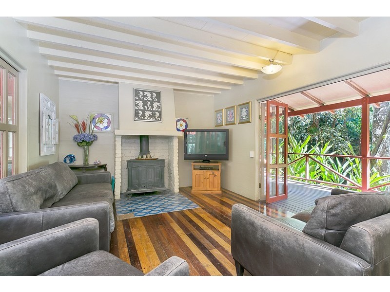 11 Weir Road, Kuranda QLD 4881