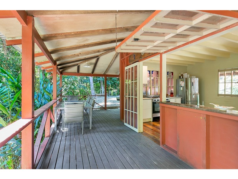 11 Weir Road, Kuranda QLD 4881