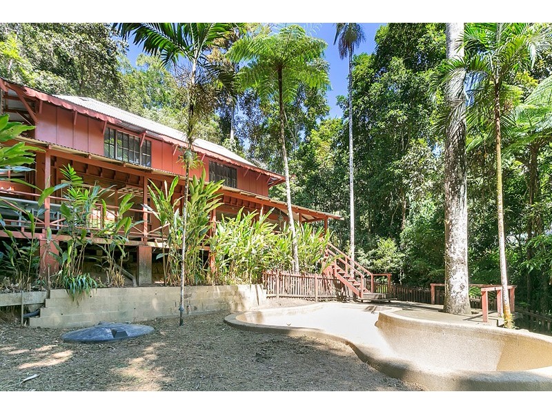 11 Weir Road, Kuranda QLD 4881